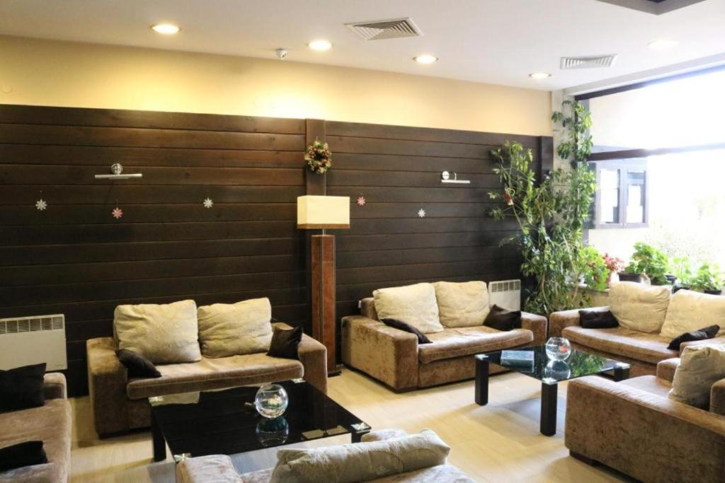 Alpine Apartment *