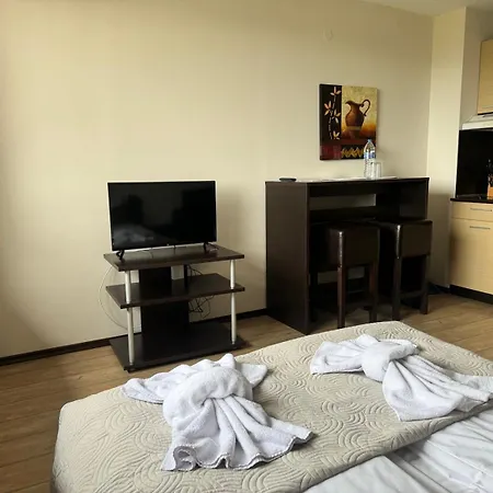 Alpine Lodge Bansko Apartments מראה חיצוני תמונה